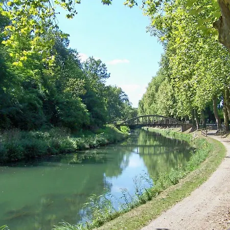Les Chambres Du Canal *